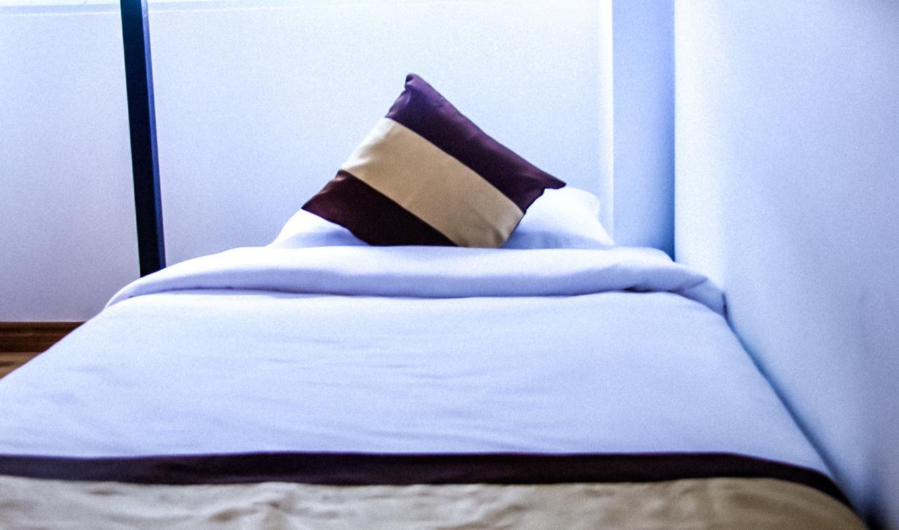 The Lodge Yangon Poshtel 외부 사진