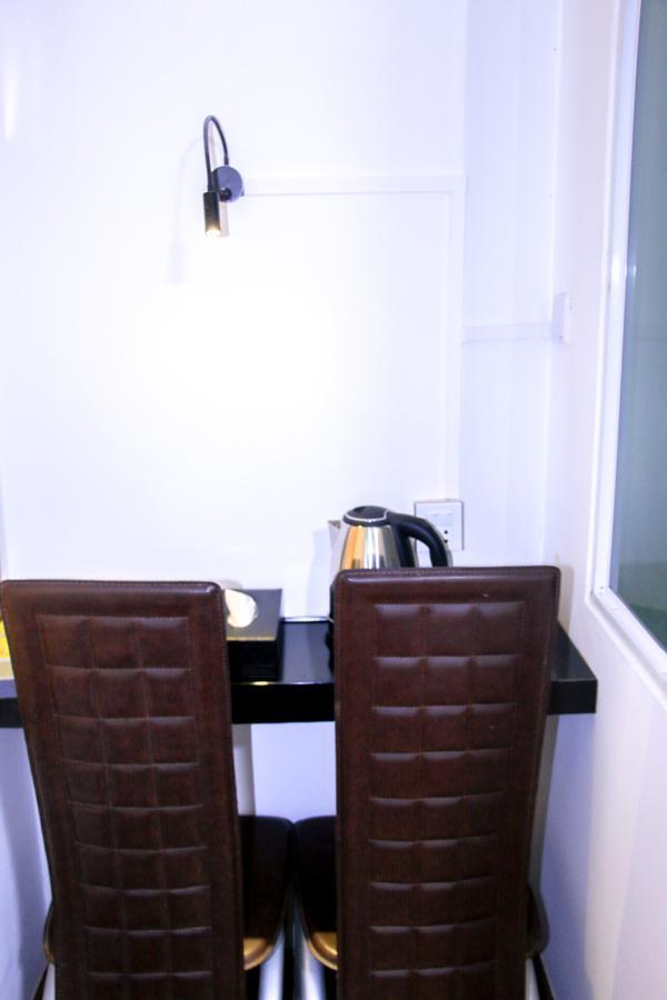 The Lodge Yangon Poshtel 외부 사진